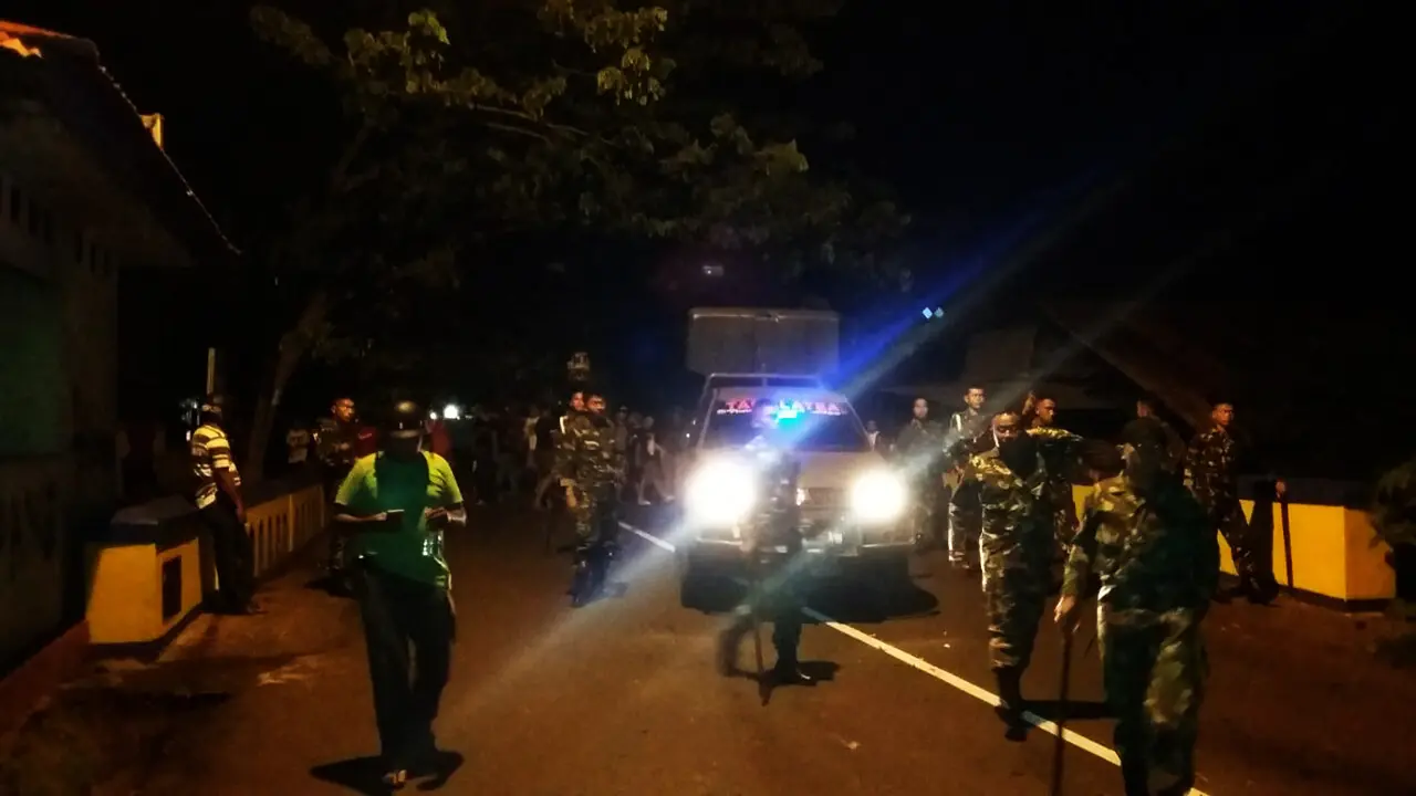 Tawuran warga di Ternate