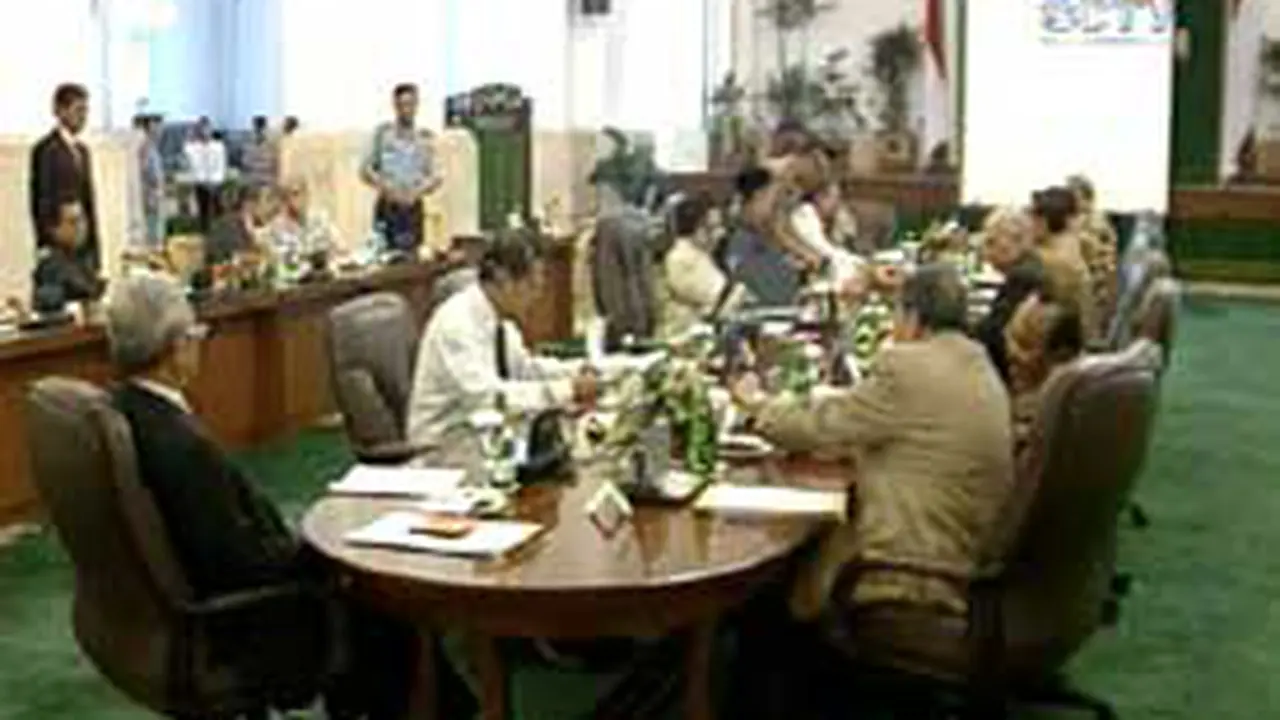 150404dNomor_Indetintas.jpg