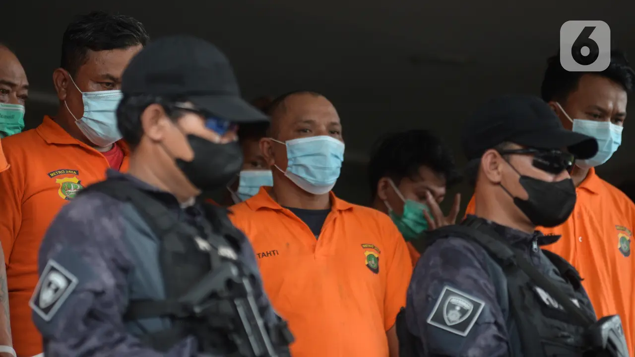 FOTO: 24 Preman Diciduk dalam Kasus Pungli di Tanjung Priok