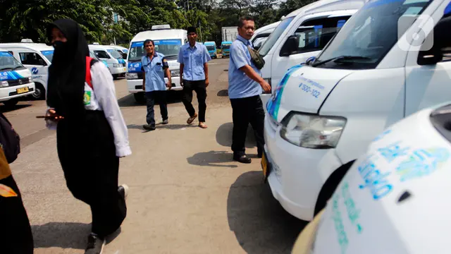 Mobil Angkot Jak Lingko