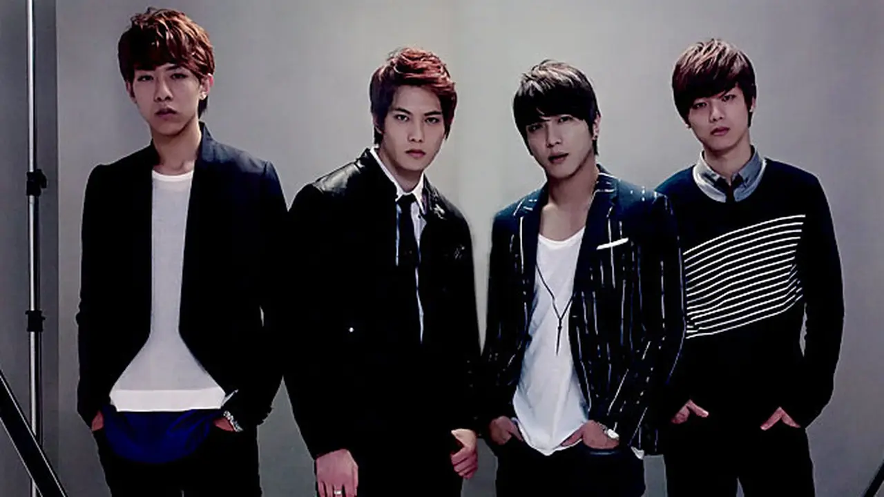 cn-blue-13104b.jpg
