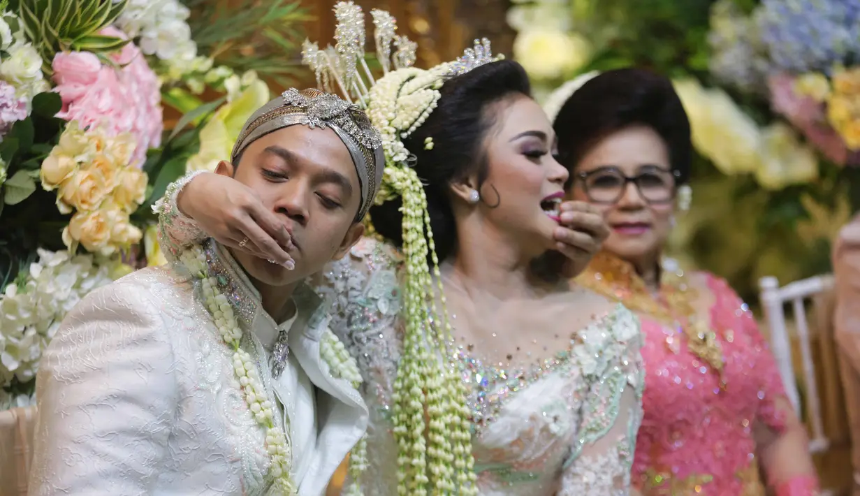 Pasca studinya selesai, Surya mengaku ingin menetap di Amerika dan bekerja di sana. Tujuannya, untuk mencari pengalaman dan setelah itu baru kembali lagi ke Indonesia. (Nurwahyunan/Bintang.com)