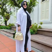 Syahrini di usia kehamilan 31 minggu (Instagram/princessyahrini)