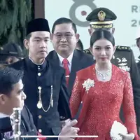 Tampilan Selvi Ananda Saat Pelantikan Gibran Rakabuming. [Youtube MPR]