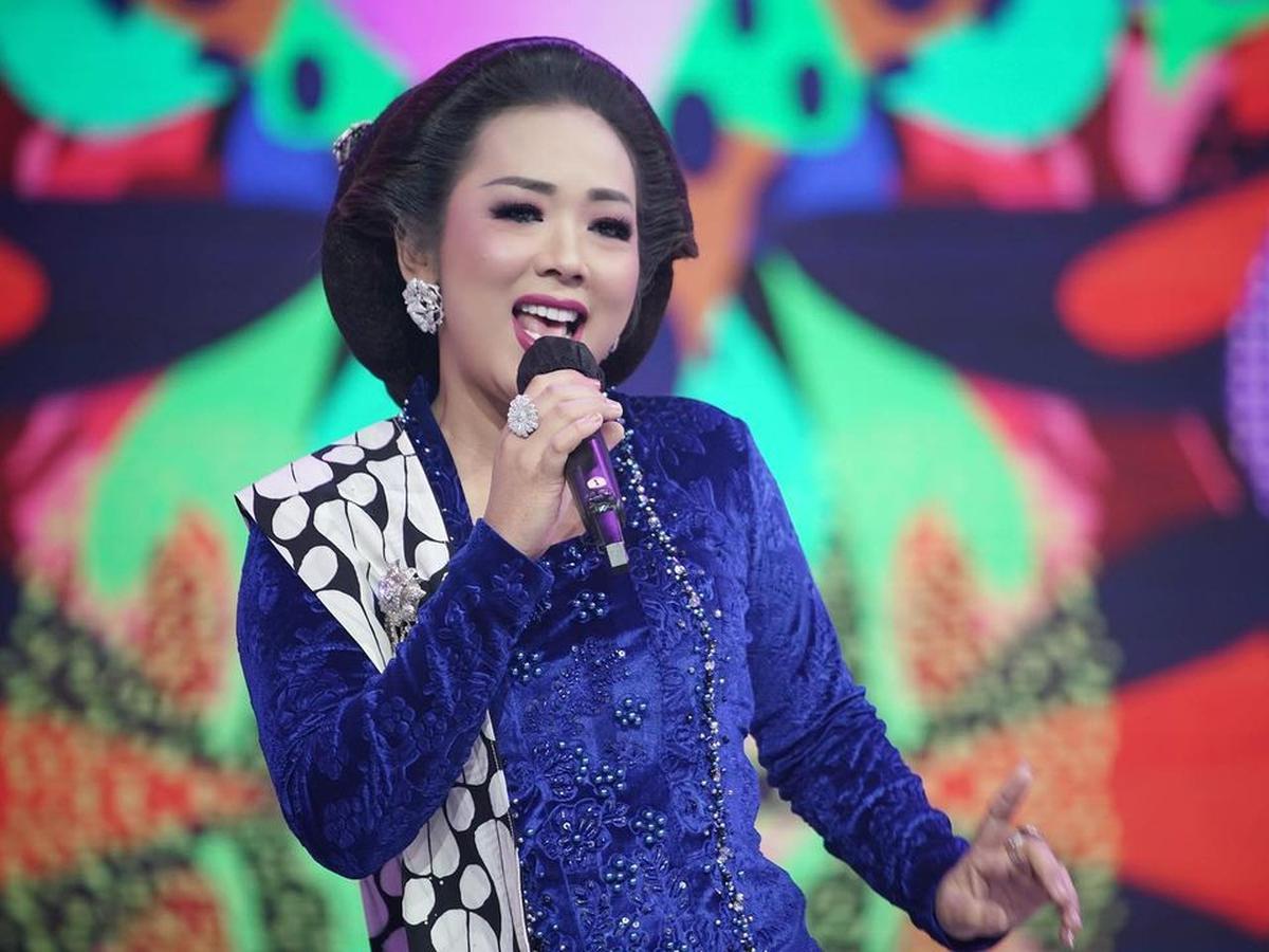 Soimah Pancawati Rela tak Dibayar Mengajar Vokal, Dikenal sebagai Guru yang Galak - ShowBiz Liputan6.com