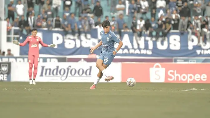 PSIS Semarang Raih Kemenangan Dramatis atas Persik Kediri di BRI Liga 1, Diwarnai Hujan Kartu dan Aksi Brandon Scheunemann Sebagai Kiper Dadakan