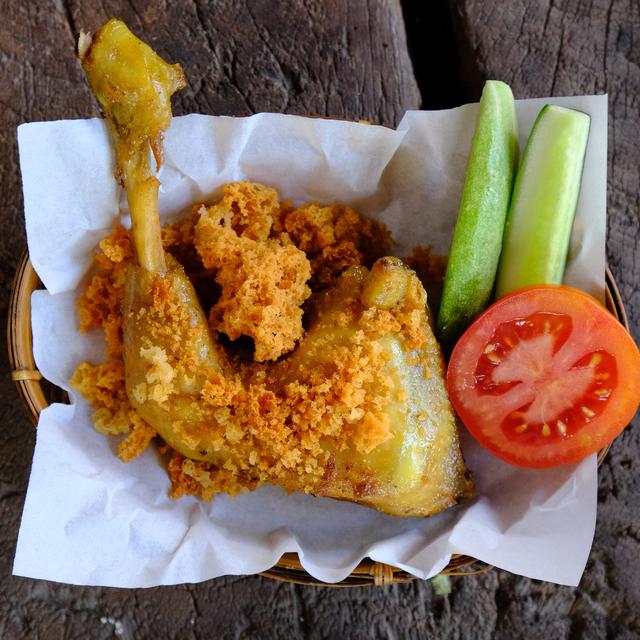 Bahan Dan Cara Membuat Kremesan Untuk Ayam Goreng Lifestyle Fimela Com