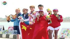 Cabang kano/kayak sprint di nomor final ganda putri 500 meter, Riska Andriyani dan Nur Meni berhasil meraih medali perunggu, dengan catatan waktu 2,7 menit.