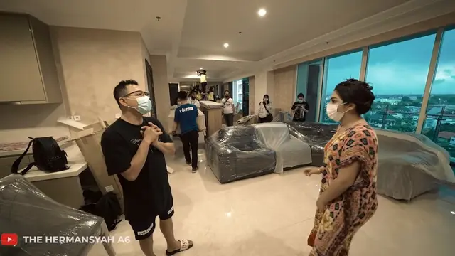 7 Potret Apartemen Baru Ashanty dan Anang Hermansyah, Mewah Bernuansa Emas