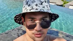Diketahui pula Hessel Steven sempat melebarkan sayap di dunia akting sampai Negeri Gajah Putih, yaitu Thailand. (FOTO: instagram.com/hesselstevenwong)