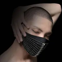 Lihat pesona Adam Rosyadi, pacar Agnez Mo saat menjadi model kampanye masker Refounders by Rinaldy Yunardi (Foto: Instagram @refounders)