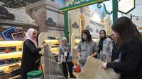 Usaha Mikro, Kecil, dan Menengah (UMKM) binaan PT Pertamina (Persero) sukses mencatatkan transaksi hingga lebih dari Rp1,2 miliar dalam gelaran pameran kerajinan Inacraft 2025, di Jakarta Convention Center (JCC).