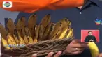 Memperingati Hari Kesehatan Nasional ke-53, sejumlah daerah mengadakan pemeriksaan kesehatan hingga makan buah massal.