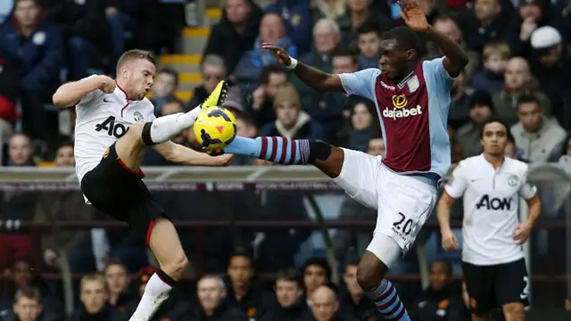 aston-villa-vs-mu-131215c.jpg