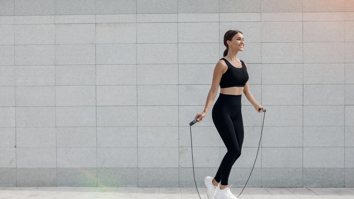 Manfaat Rutin Jumping Rope 10 Menit untuk Kesehatan Tubuh dan Pikiran