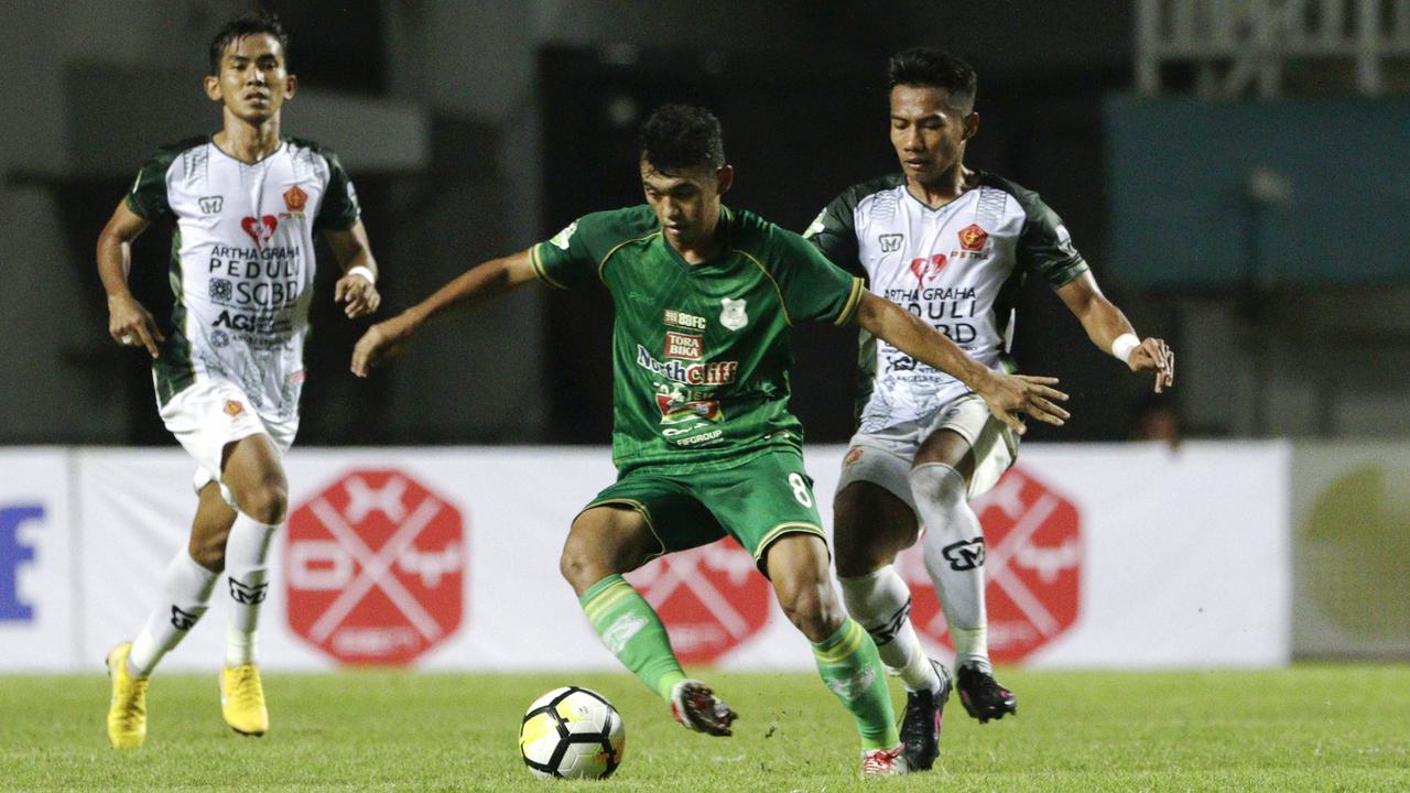 PSMS Medan Vs PS Tira