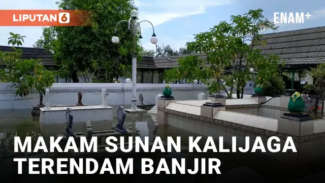 Komplek Makam Sunan Kalijaga Kadilangu Demak Terendam Banjir