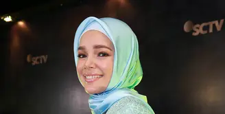 Dewi Sandra mengaku bangga ketika dirinya masuk nominasi pemeran utama wanita terbaik IBOMA. (Deki Prayoga/Bintang.com)
