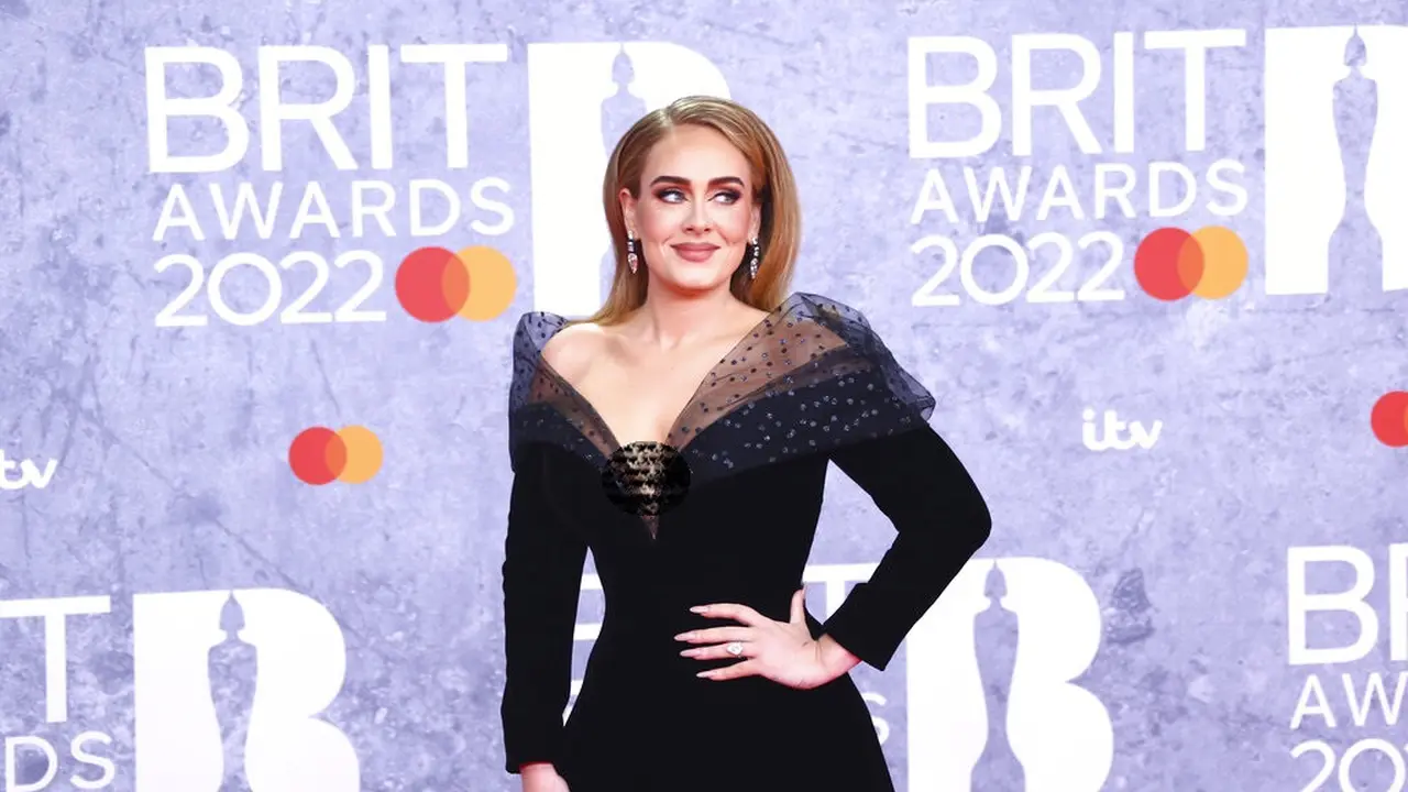 Adele. (Joel C Ryan/Invision/AP)