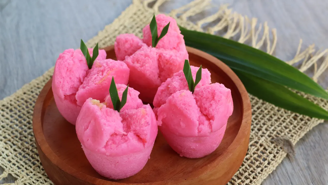 kue mangkok kukus