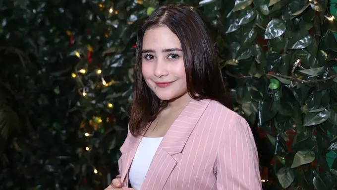 [Bintang] Prilly Latuconsina