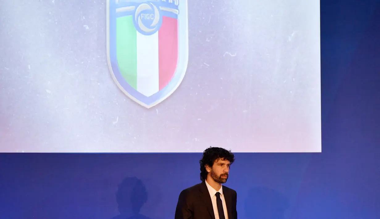 Damiano Tommasi juga pernah menjabat sebagai Presiden Asosiasi Pemain Italia atau APPI versi Indonesia pada 2011 hingga 2020. (AFP/Andreas Solaro)