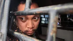  Terpidana mafia pajak Gayus H Tambunan dipastikan akan dipindahkan dari Lapas Kelas 1 A Sukamiskin Bandung ke Lapas Gunung Sindur, Kabupaten Bogor, Jawa Barat.