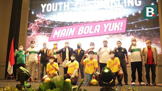 Youth Fun Juggling Competition