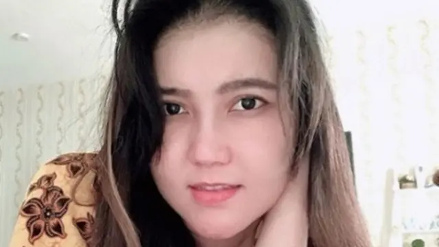 Potret Muka Bantal Via Vallen Ini Curi Perhatian, Tetap Menawan