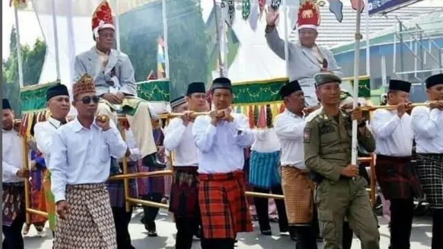 Festival Putri Nuban di Kota Metro Lampung