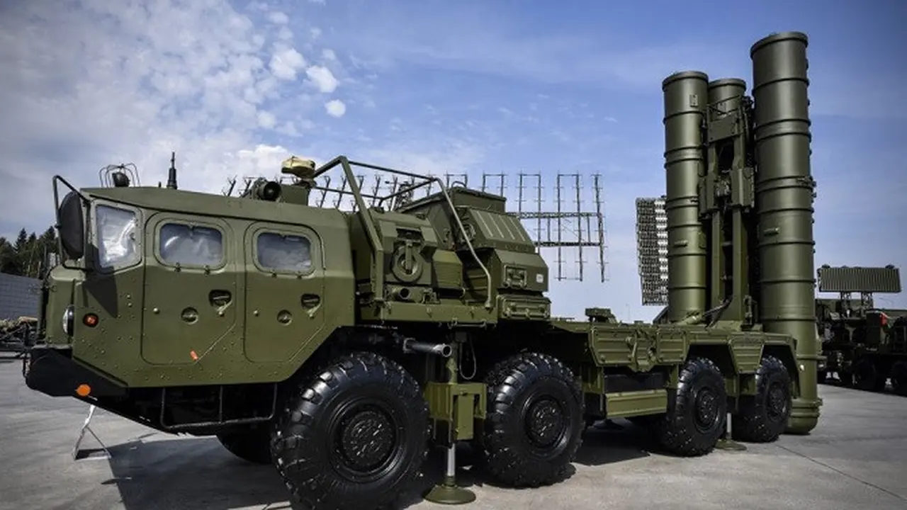 Sistem Pertahanan Udara Rusia S-400