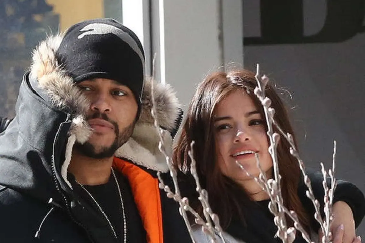 [Bintang] Selena Gomez - The Weeknd