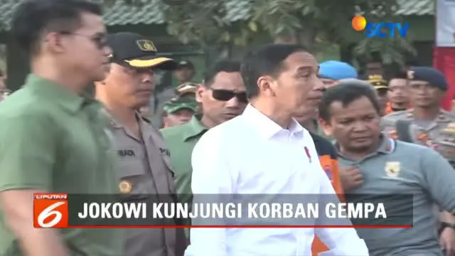 Tak hanya berkunjung, Jokowi juga menginap di salah satu tenda posko utama di Kecamatan Tanjung bersama para pengungsi korban gempa.