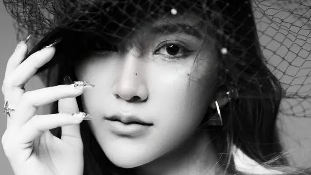 Icha Yang, (ist)