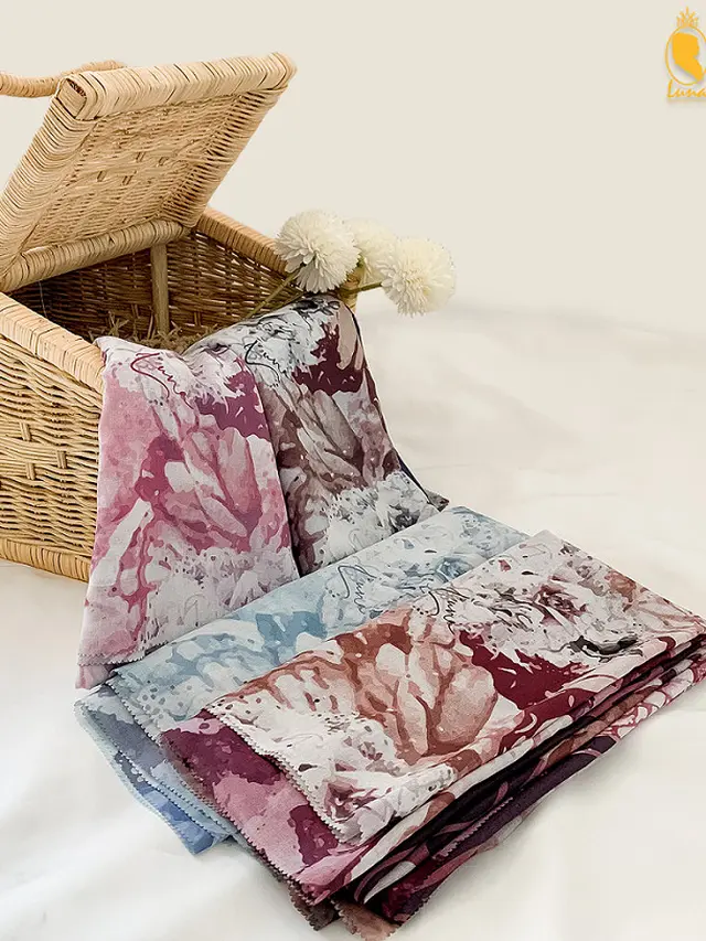 Brand Lokal Luna Hijab Rilis Koleksi Scarf Terbaru “Wonderland”, Bernuansa Keindahan Alam