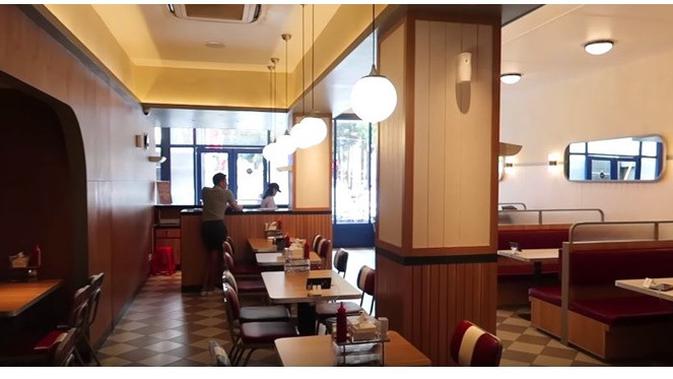 6 Potret Restoran Mewah Reino Barack, Berkonsep American Dinner (sumber: Instagram.com/reinobarack)