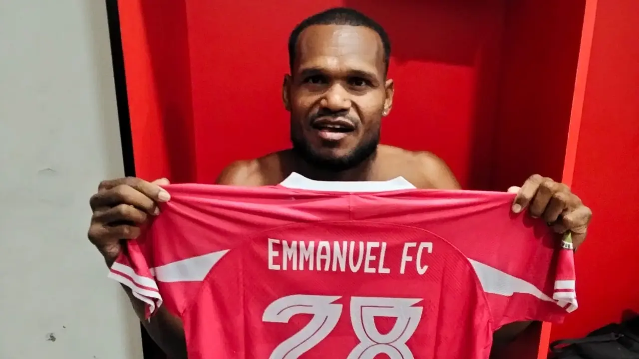 Israel Wamiau - Emmanuel FC