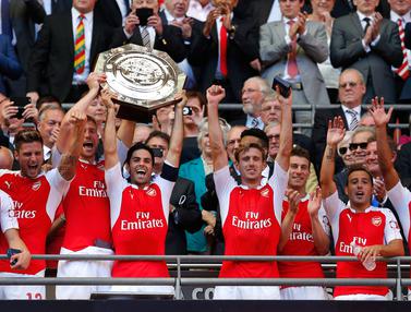 Pesta Arsenal Raih Juara Community Shield 2015 Page 2 Foto Liputan6 Com