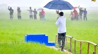 Presiden Jokowi bersama Menteri Pekerjaan Umum dan Perumahan Rakyat (PUPR) Basuki Hadimuljono meninjau kawasan food estate di NTT (dok: PUPR)