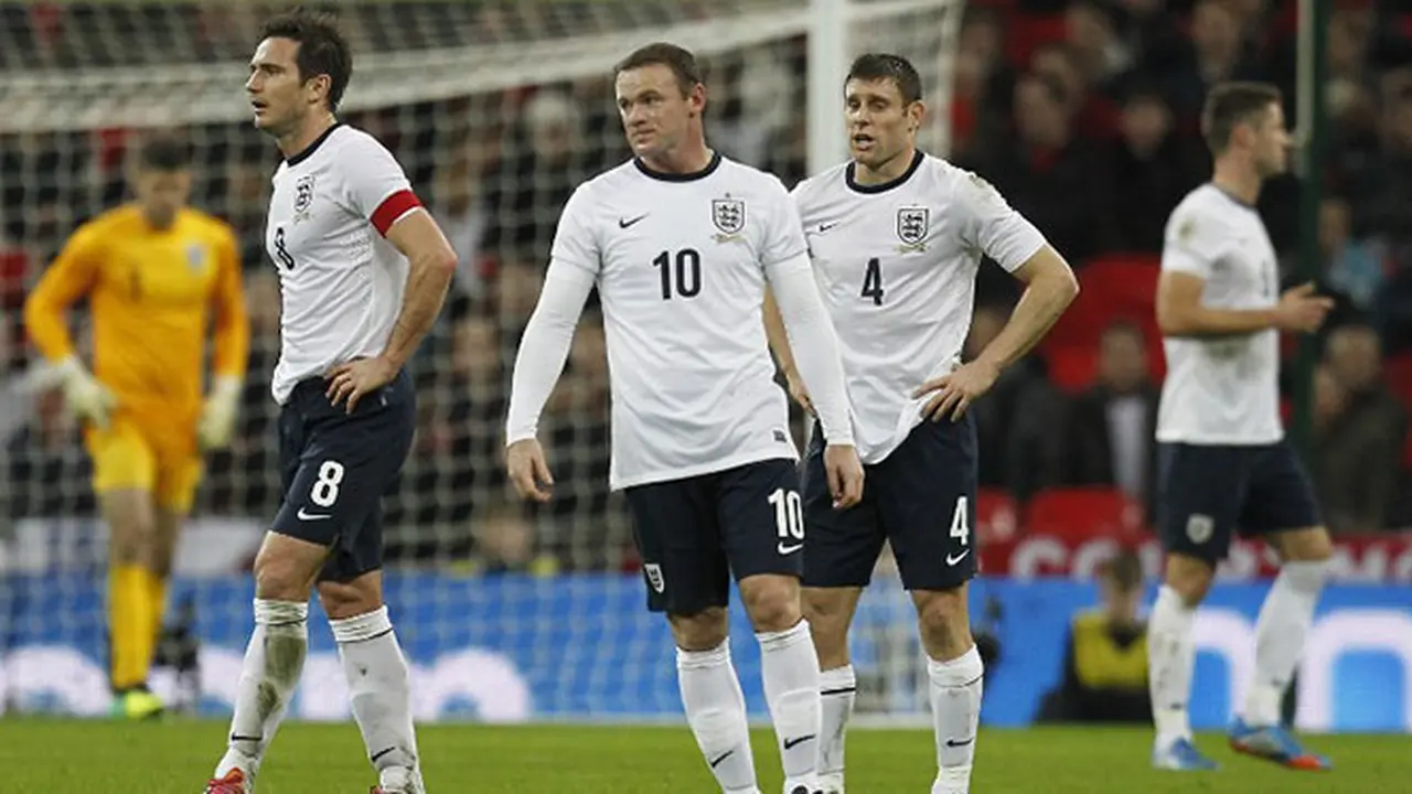 inggris-kalah-131116a.jpg