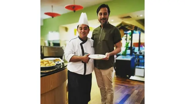 7 Potret Bront Palarae, Aktor Malaysia yang Jadi Si Pengkor di Gundala