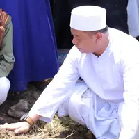 Pemakaman Istri Opick