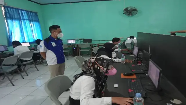 Calon Perangkat Desa di Cirebon Ikut Tes Seleksi Mirip Pegawai Negeri