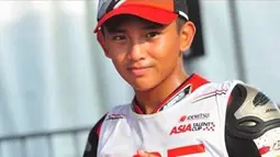 Mario Suryo Aji jadi yang terbaik di kelas AP250. Dari tiga sesi latihan bebas di Buriram International Circuit, Jumat (2/3), Mario mencatatkan waktu tercepat 1 menit 53.106 detik yang diraih di sesi latihan bebas kedua. (instagram.com/marios.a96/)