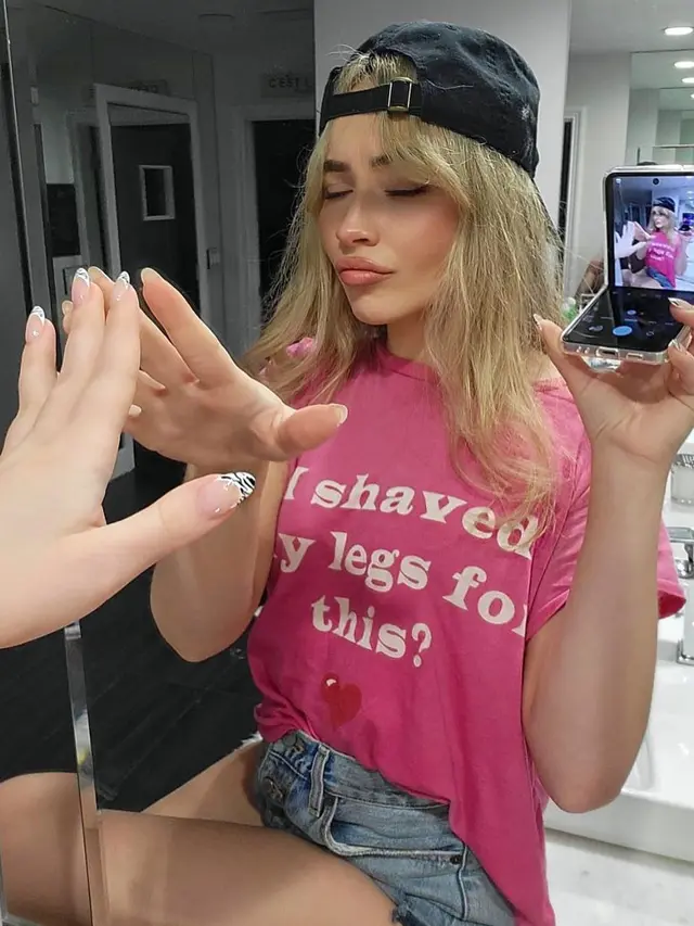 Sabrina Carpenter (Instagram/sabrinacarpenter)