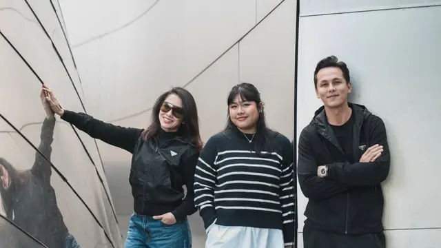 Potret Ultah Amel Anak Pertama Ussy Sulistiawaty, Diwarnai Kejutan dan Doa (credit: instagram/andhiiikapratama)