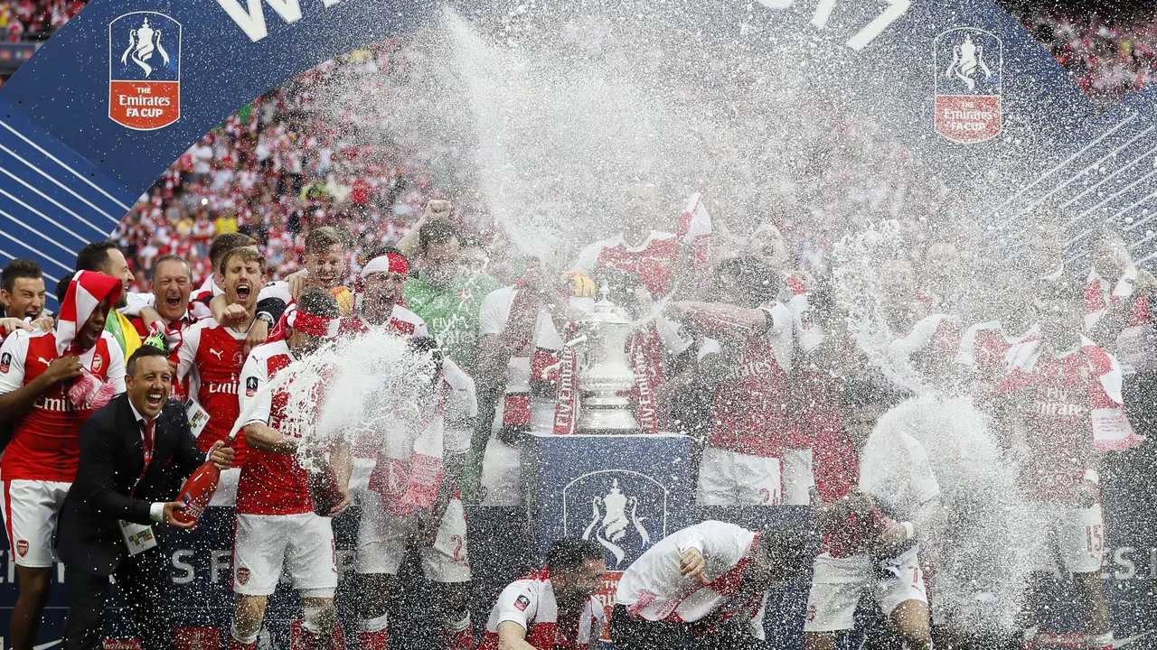 Kegembiraan Arsenal Juara Piala FA 2016-2017