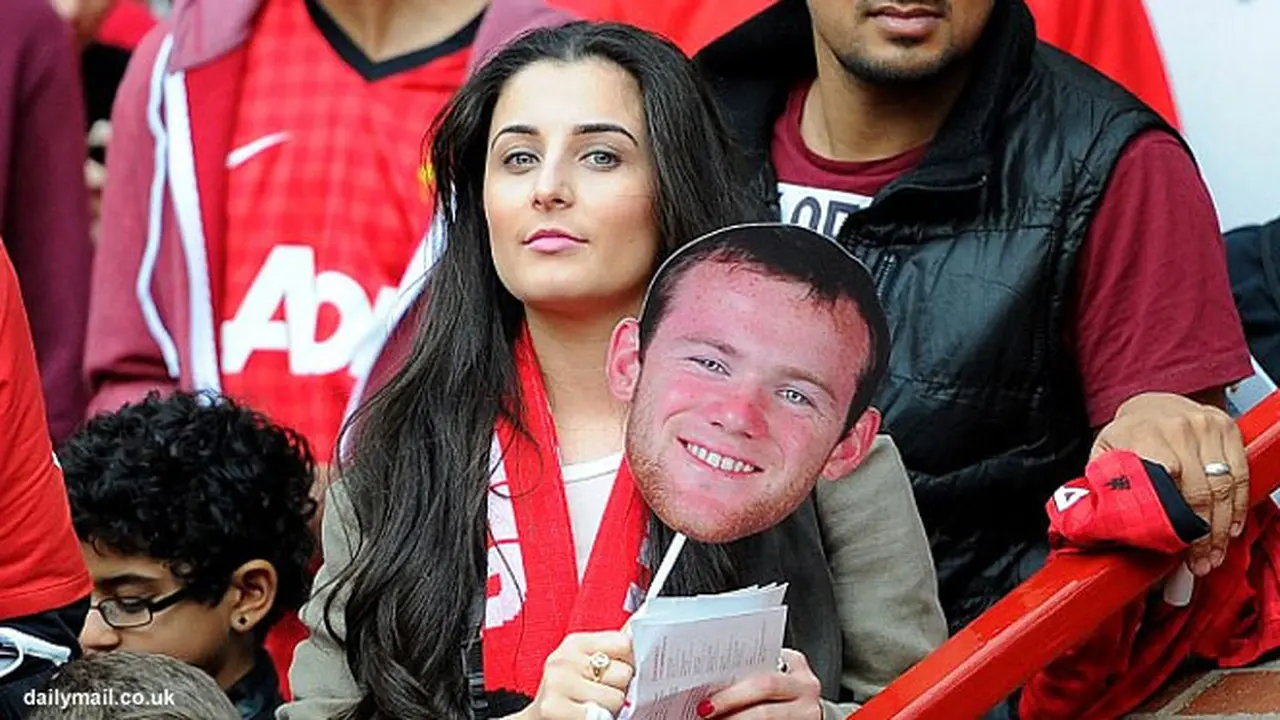 rooney-130810b.jpg