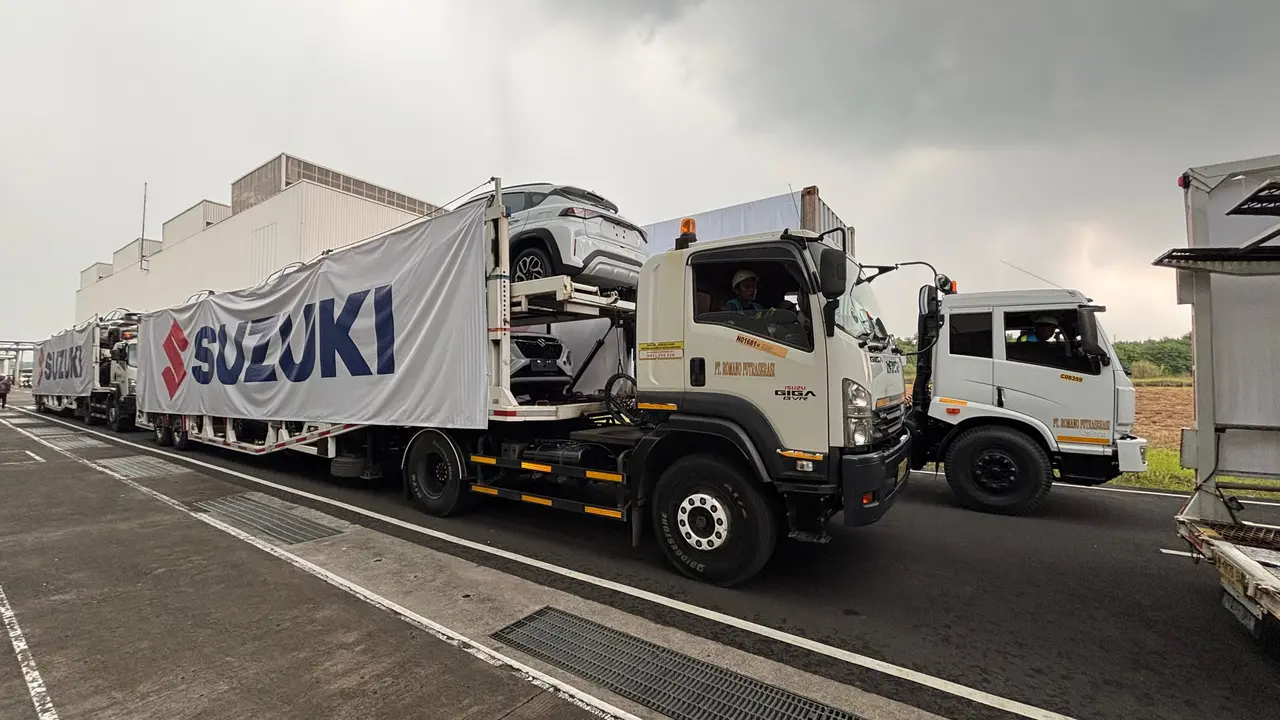 Suzuki Mulai Kirim Fronx dan Satria Buatan Indonesia (Arief A/Liputan6.com)