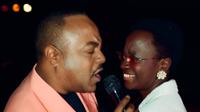 Grammy-winning R&B singer Peabo Bryson reportedly suffered a stroke in May 2026 and is currently undergoing medical treatment. (Photo: John Matthew Smith on Wikimedia Commons)